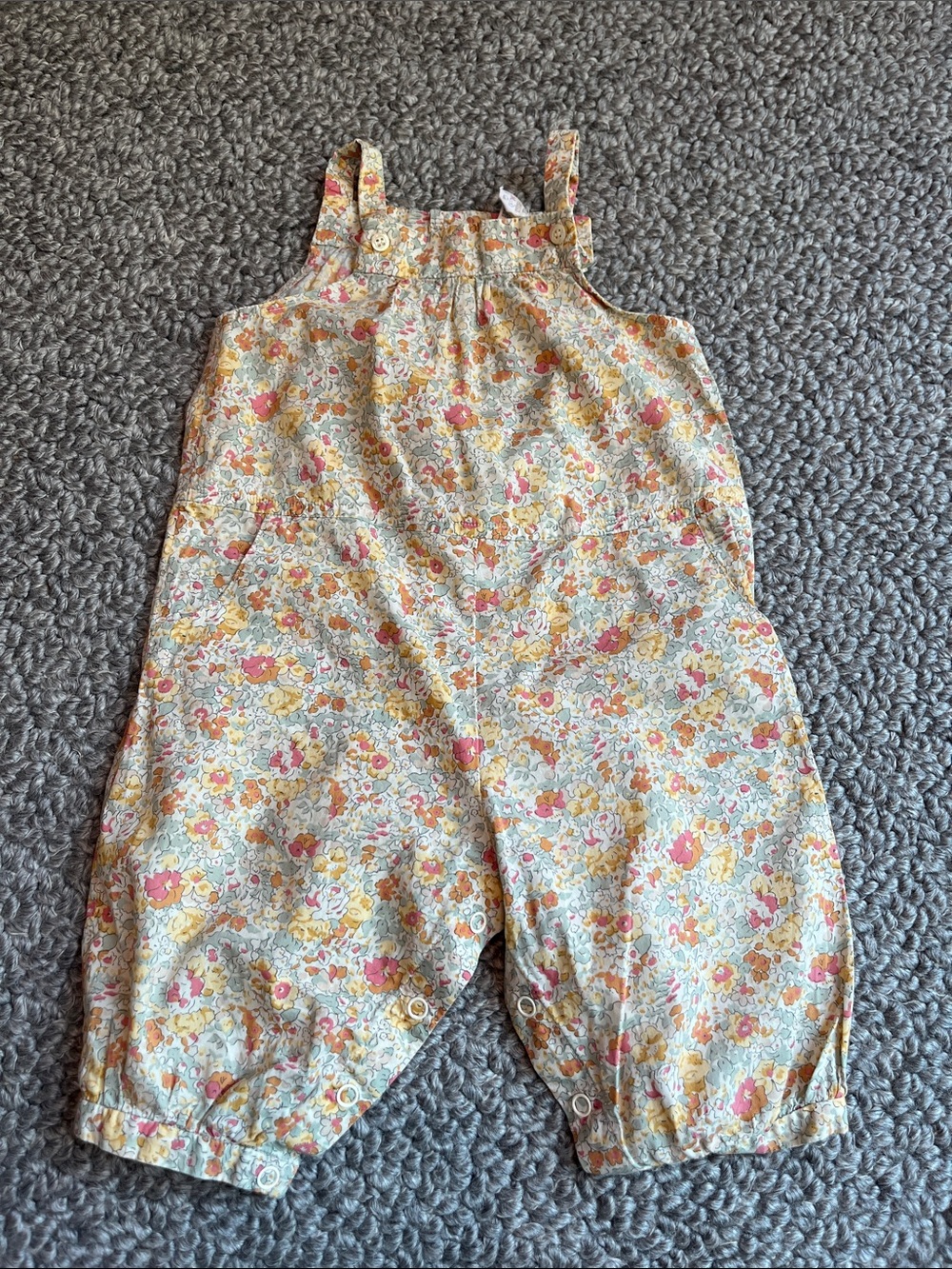 Bonpoint Girls Floral Cotton Romper in Yellow and Pink